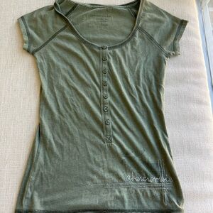 Y2K Abercrombie shirt size large